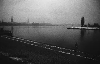 手提包,包,江河,钱包,桥梁,里加黑色和白色