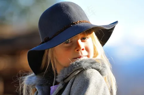 儿童，女孩，金发，帽子，查看，有吸引力
