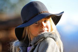 儿童，女孩，金发，帽子，查看，有吸引力