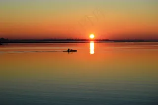日落，独木舟，一天结束，再见