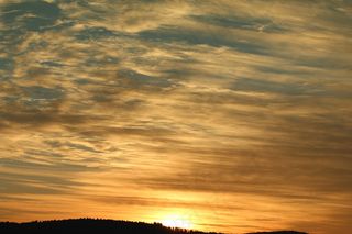 日落，天空，傍晚的天空，黄昏，太阳，橙色