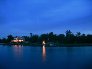 湖泊,江河,自然公园,海洋,天空,平房