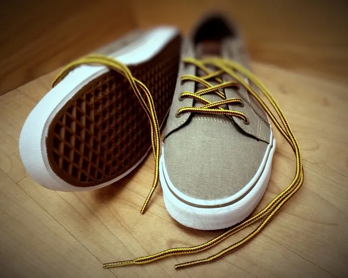 运动鞋，鞋子，时髦，鞋类，时尚