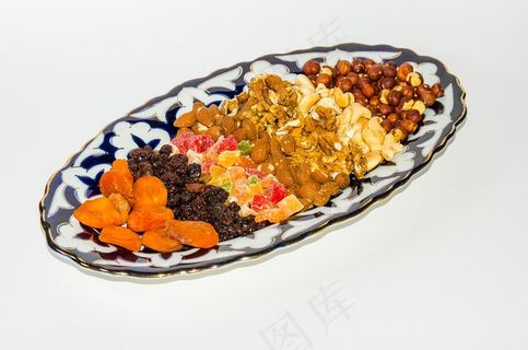 坚果，干果，葡萄干，花生，榛子