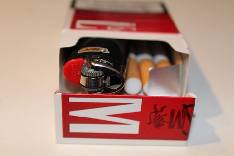 打火机，香烟，倾斜，火，成瘾，风险，Lm