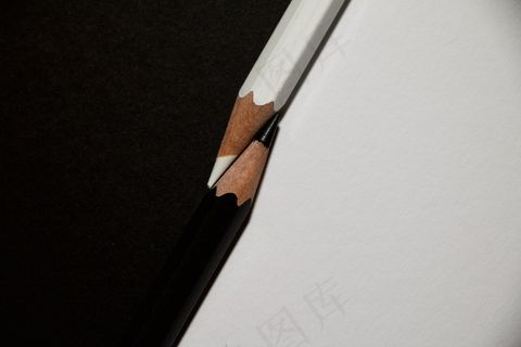 彩色铅笔，优质，黑色，白色，黑色和白色