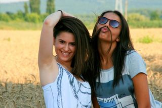 女孩，友谊，爱情，美丽，微笑