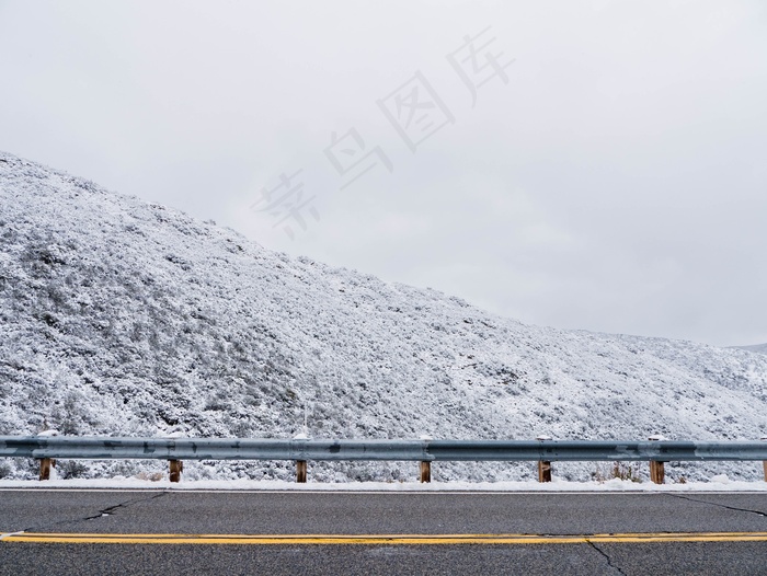 雪，山坡，街，黄色，护栏，冬天