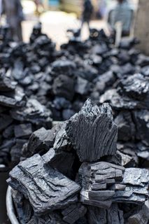 大块煤,烟煤,清水墙,石墙,锌渣,木炭