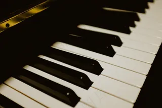 钢琴琴胆,手,手掌,钢琴,手指,钢琴键盘的近似