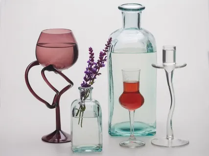 静物,花卉,瓶子,圣杯,眼镜 静物,花卉,瓶子,圣杯,眼镜