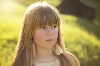 人，人的，女孩，金发，长长的头发，脸，视图