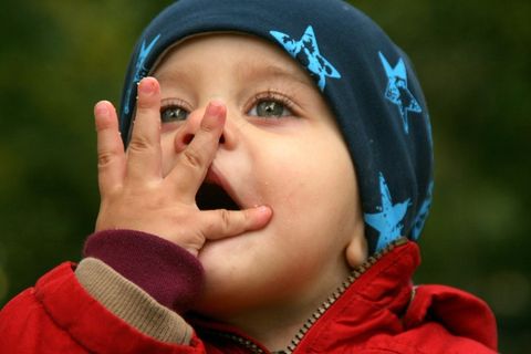 男孩，儿童，绿眼睛，蓝眼睛，饥饿，无罪