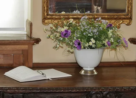 留言簿，留言簿条目，束鲜花