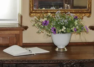 留言簿，留言簿条目，束鲜花