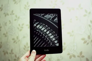 Kindle，白纸，触摸屏，电子书