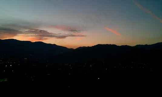 麦德林,哥伦比亚,黄昏,天空,云团,户外,景区 麦德林,哥伦比亚,黄昏,天空,云团,户外,景区