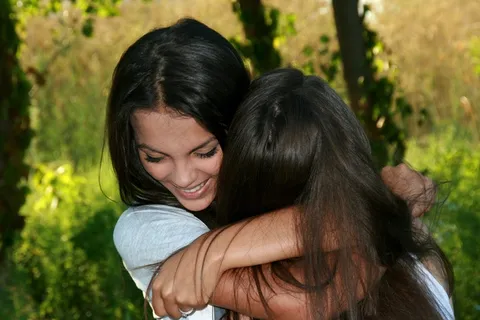 女孩，友谊，爱情，美丽，微笑