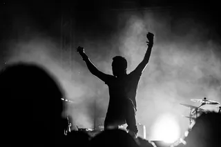 敌对，乐队，摇滚，人声，表演，音乐