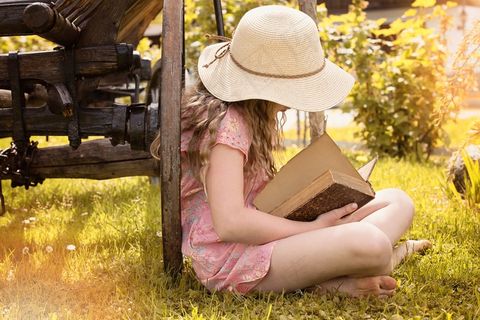 人，人的，女性，女孩，帽子，本书，阅读，自然
