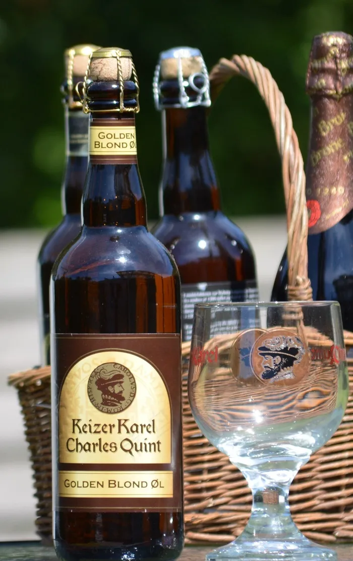 啤酒，饮料，瓶