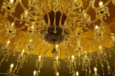 枝形吊灯，灯，烛台，照明，水晶玻璃