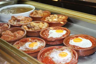 西班牙小吃，老茧，鸡蛋