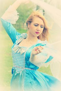 女孩，公主，金色的头发，礼服，肖像，美