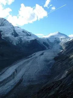 奥地利,大格洛克纳山,冰川 奥地利,大格洛克纳山,冰川