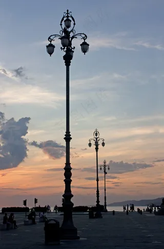 路灯柱，日落，天空，云，路灯，的里雅斯特