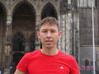 男子，人类，人，紧急，穿透，脸