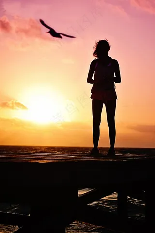 女人，剪影，日出，海滩