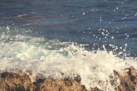 波,崩溃,水,沧海,海洋,岩石,海滩,海岸 波,崩溃,水,沧海,海洋,岩石,海滩,海岸