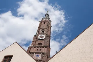 尖顶，兰茨胡特，巴伐利亚，德国，太阳，建筑