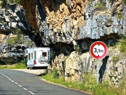 狭窄，高架，受限，山区，危险