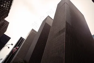 建筑,门,腿,柜子,墙,天空天际线建筑物纽约