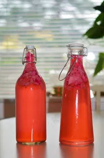 饮料，粉红色，健康，红色，瓶，甜，水果