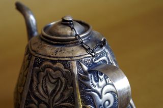 茶壶,工艺品,水壶,瓷瓶,花瓶,银茶壶的特写
