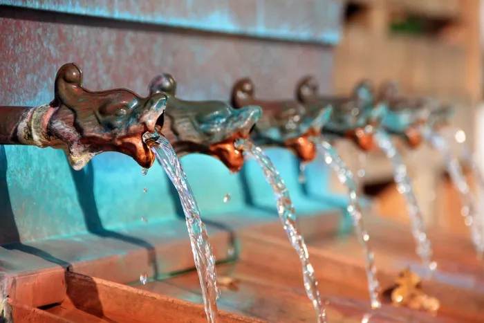 喷泉，水射流，石像鬼，水盆，水