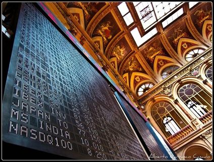 建筑,藻井,酒店大厅,餐饮场所,夜景照明,西班牙马德里股票市场（2012）