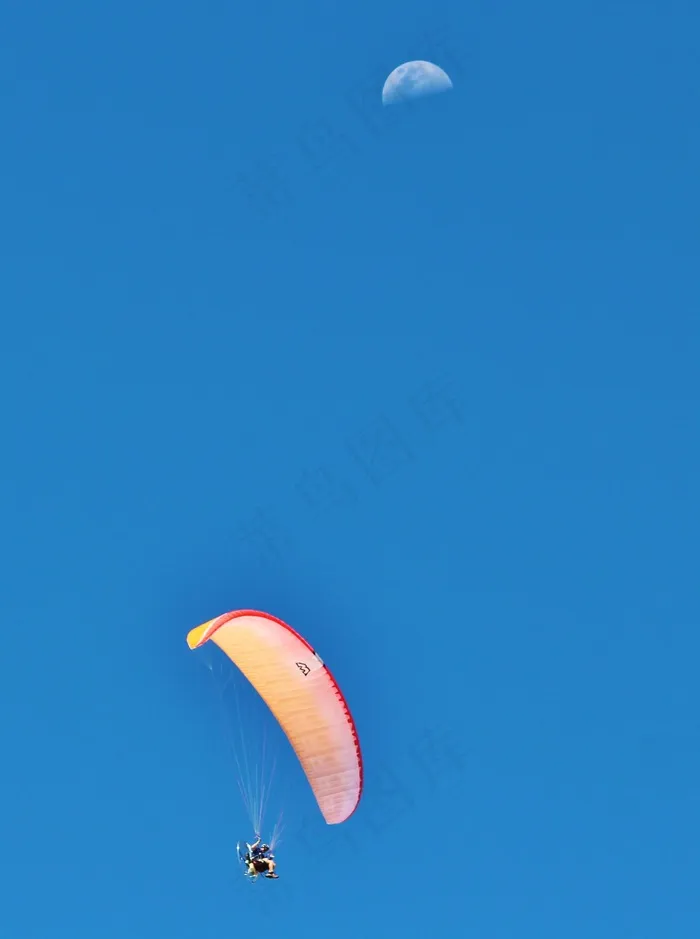 滑翔伞，电动滑翔机，滑翔伞，夏天，天空