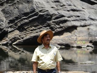 指南，人，男子，印度，Syntheri岩石，卡纳塔克邦