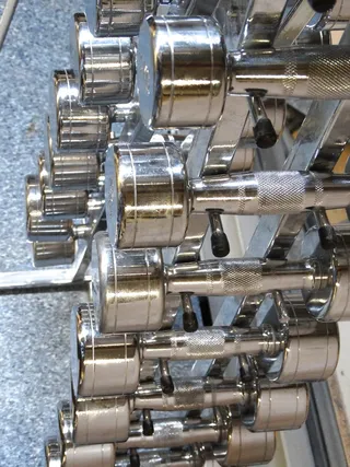 健身，举重，哑铃，力量运动，健身室