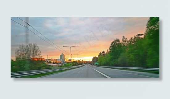 瑞典，道路，树，植物，森林，轿车，云团，夏天