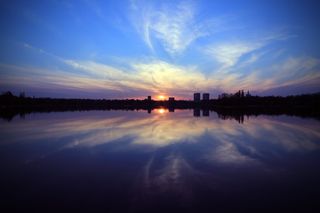 天空,湖泊,树,风景,海洋,城市黎明天空日落