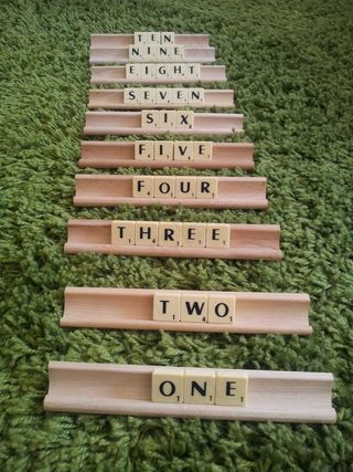 拼字游戏，数字，单词