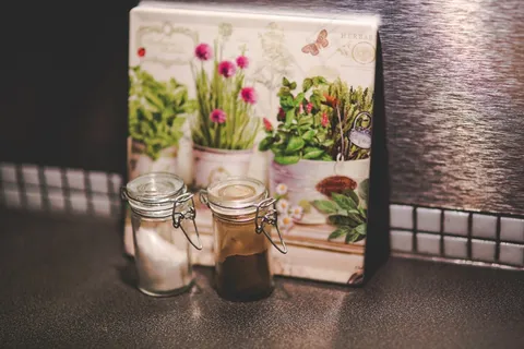 盐,胡椒粉,香料,厨房 盐,胡椒粉,香料,厨房