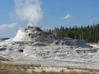 热功能，间歇泉，热水池，黄石