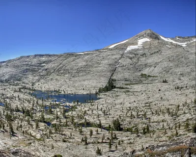 爱达荷州，山，湖泊，水，树木，天空，雪，春天