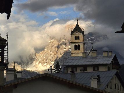 教堂，山，Sudtirol，云团，景区，旅游